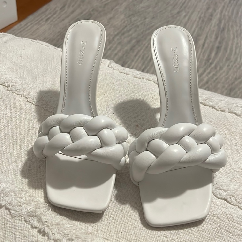 Mango Sandal -size 41